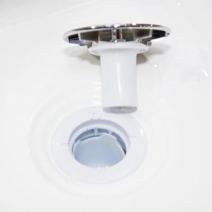 Essence Mirror Plug