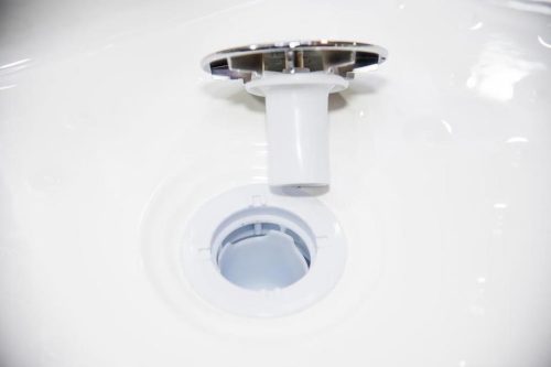 Essence Mirror Plug
